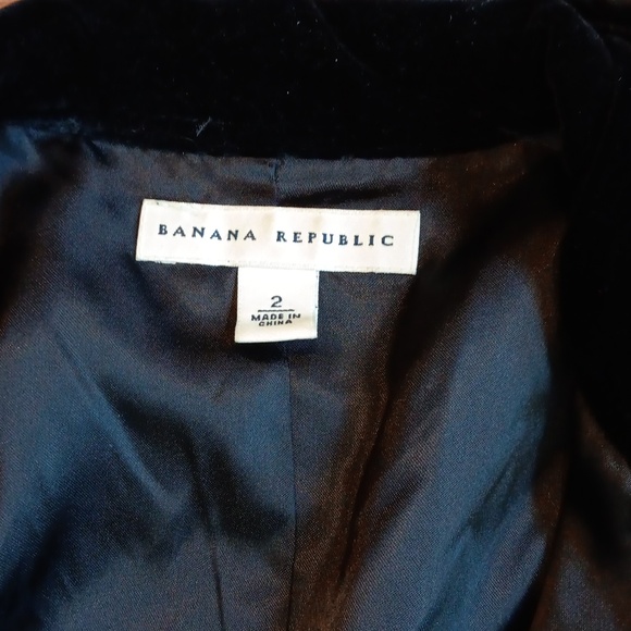 Velvet Jacket - Picture 2 of 8